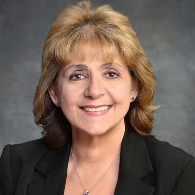 Elena, 63