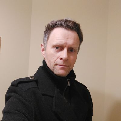 Pawel, 47