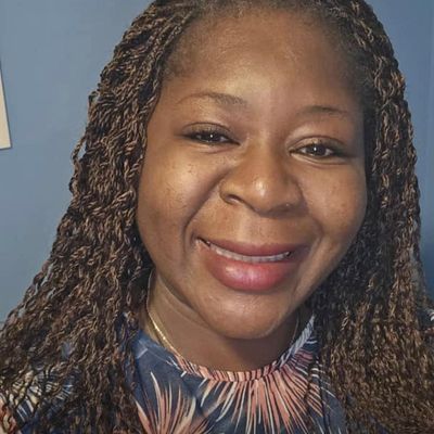 Janine, 53