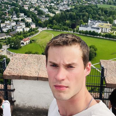 Aaron, 23