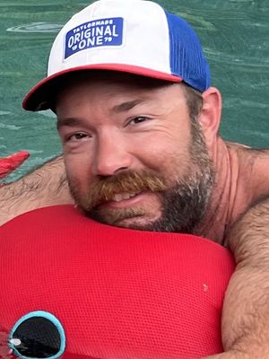 Ryan, 42