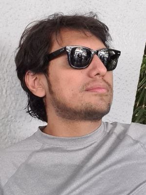 Jonathan, 41