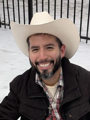 Juan, 35