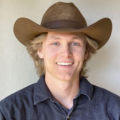 Thomas, 22