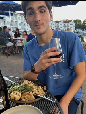 Arman, 22