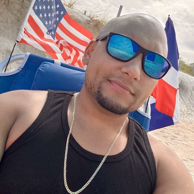Jeremy, 33