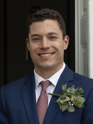 Joe, 31