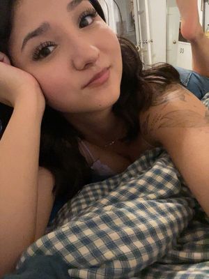 Valerie, 25