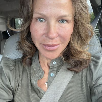 Alanna, 50
