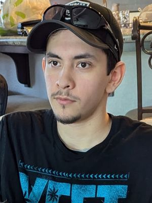 Sebastian, 21