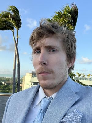 Connor, 30