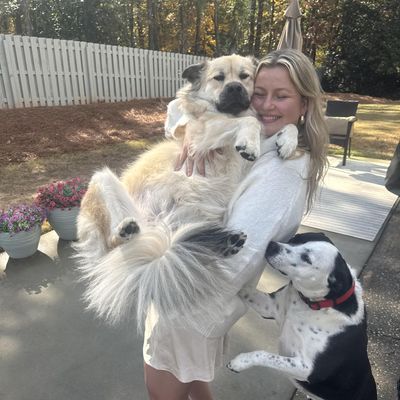 Riley, 25