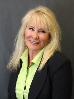 Maureen, 65