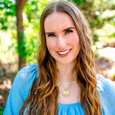 Hannah, 26