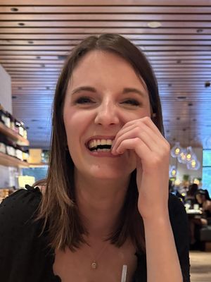 Anna Kate, 25