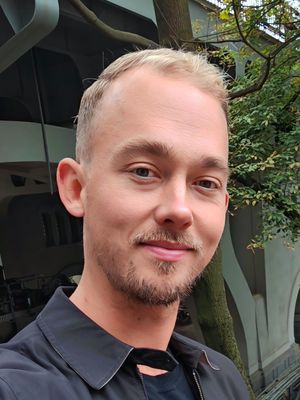 Grzegorz, 30