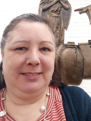 Karoline, 55