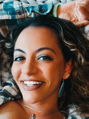 Tesa, 24