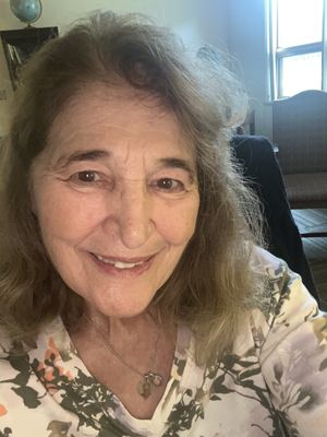 Ildi, 85