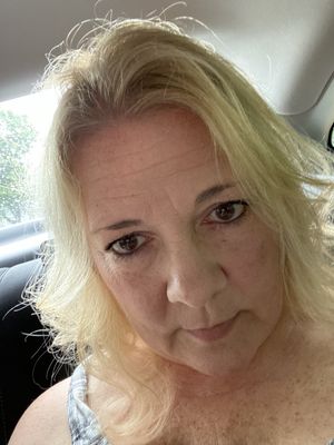 Sara, 58