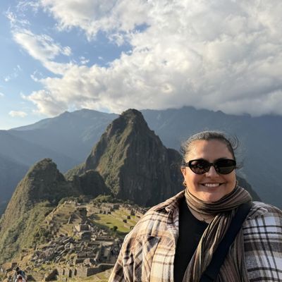 Claudia, 30