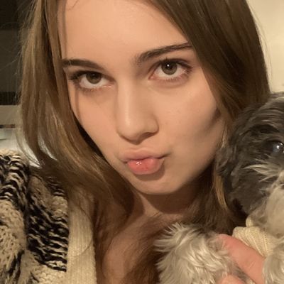 Lauryn, 20
