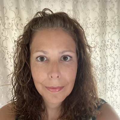 Kristin, 51