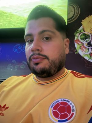 Daniel, 36