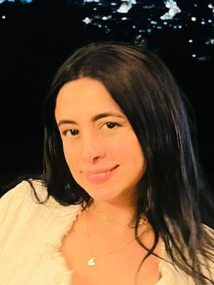Yenifer, 39