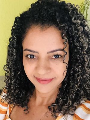 Tatiane, 43