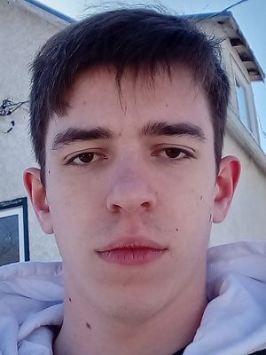 Karol, 20