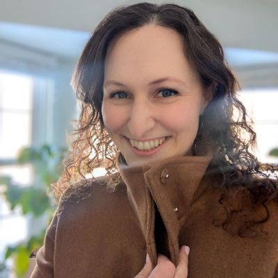 Jessica, 35