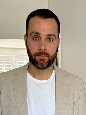 Matthew, 39