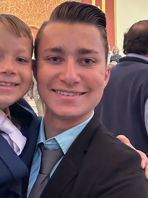 Collin, 19