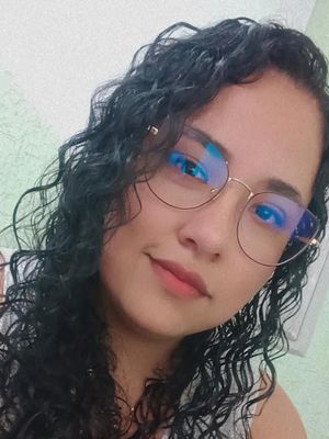 Janaina, 32