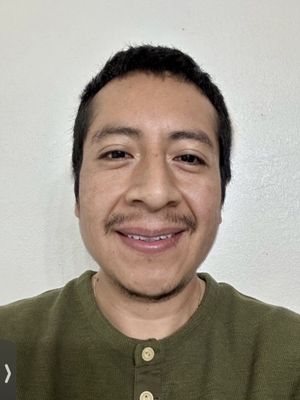 Juan, 32