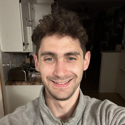 Sam, 30