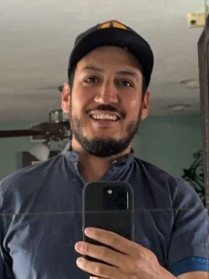 Omar, 35