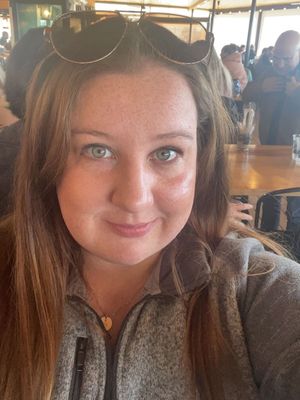 Betsy, 31