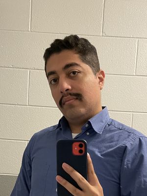 Daniel, 25