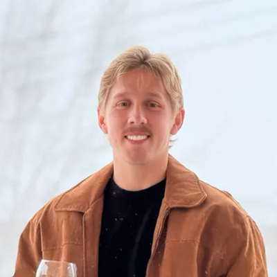 Sean, 25