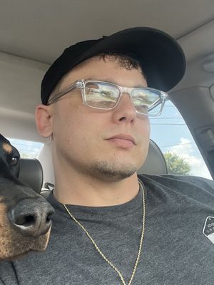 Brody, 32