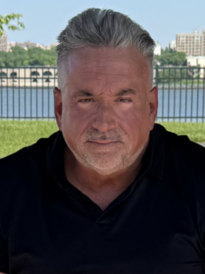 Jorge, 60