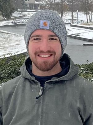 Carlos, 26