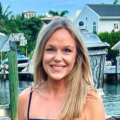 Ashley, 38