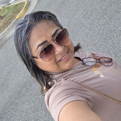 Yaneth, 57