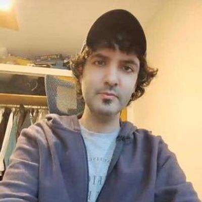 Christian, 35