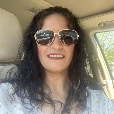 Rosamaria, 47
