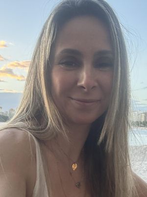 Livia, 43
