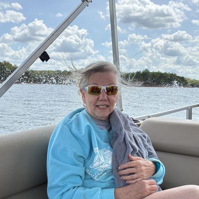 Cindy, 70